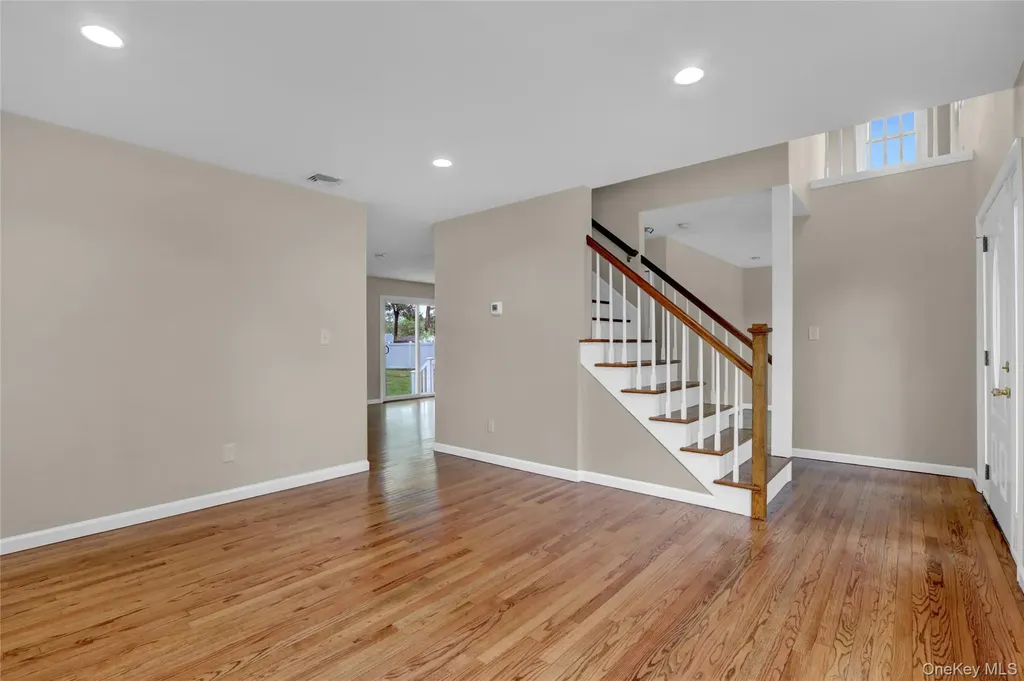 31 Teller Avenue Coram NY 11727