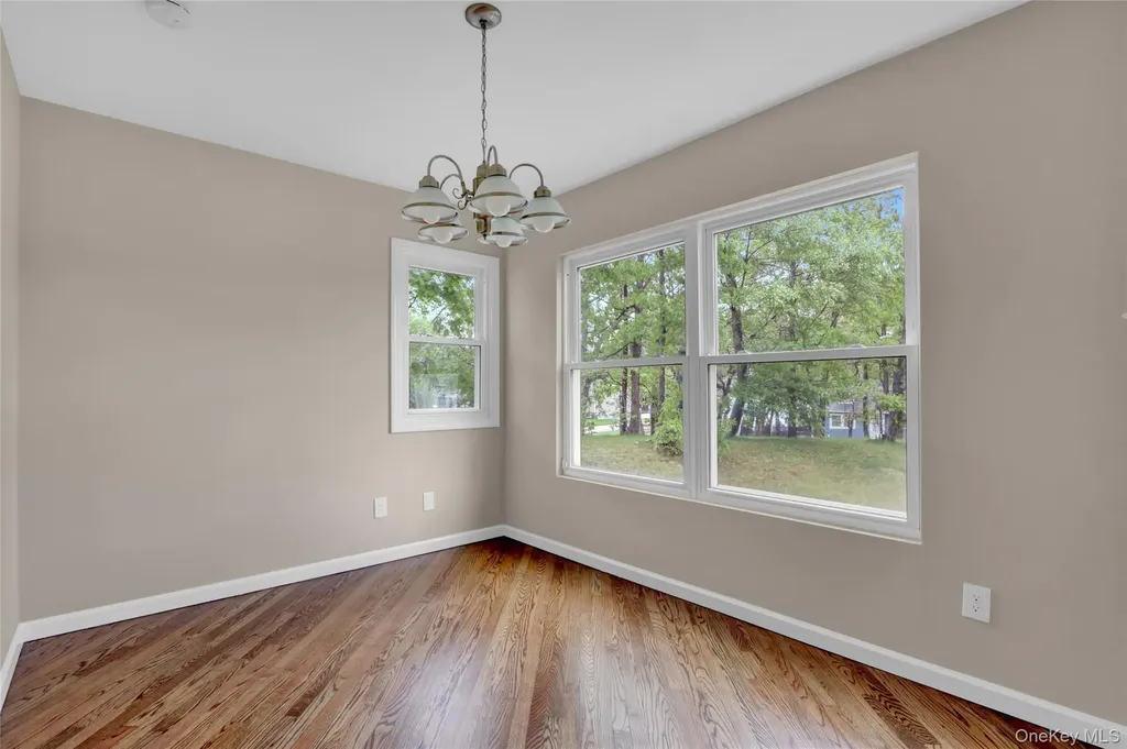 31 Teller Avenue Coram NY 11727