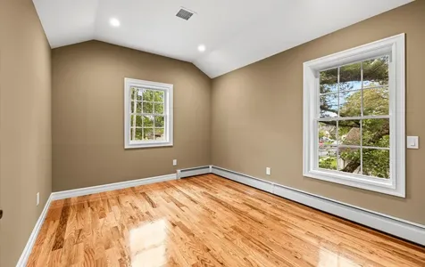 1850 Voshage Street Baldwin NY 11510