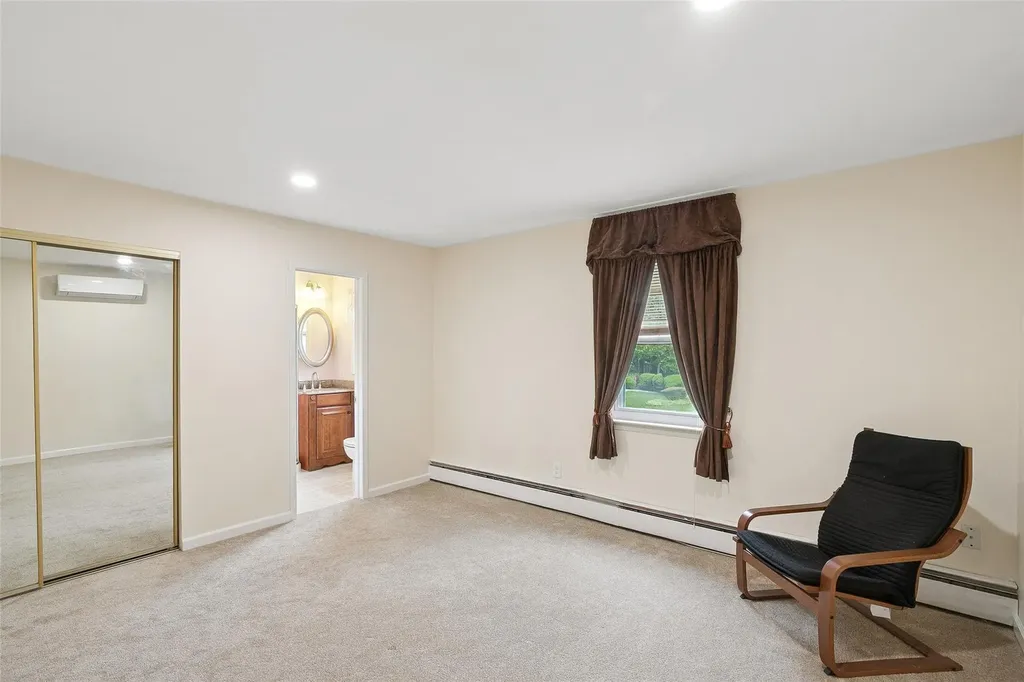 34 Arcadia Drive Dix Hills NY 11746