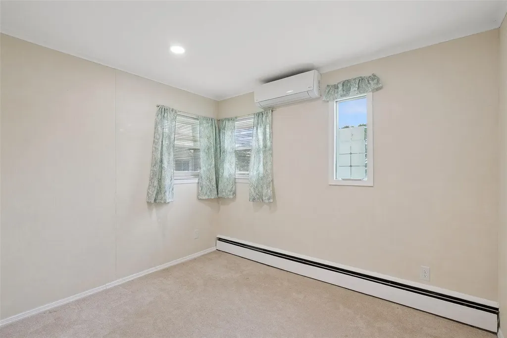 34 Arcadia Drive Dix Hills NY 11746