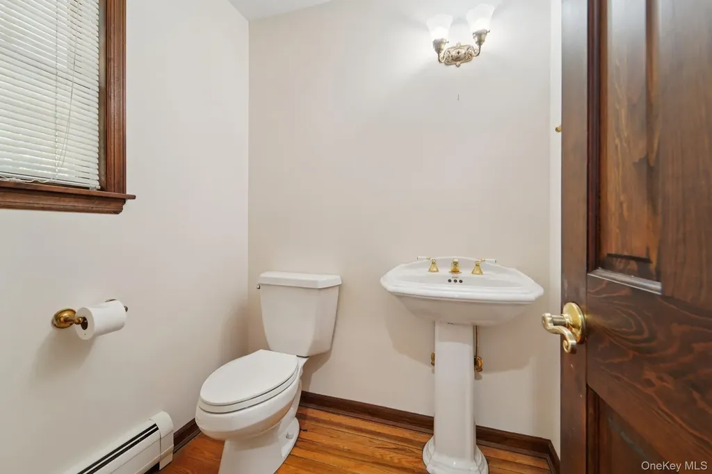159 Martin Place Pearl River NY 10965