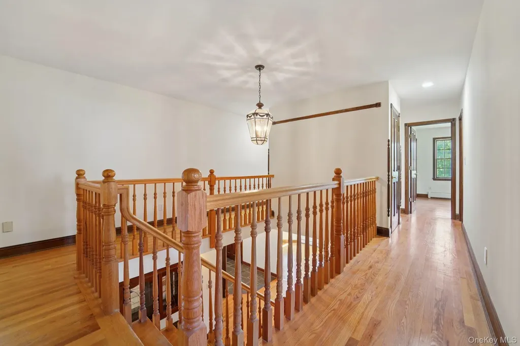 159 Martin Place Pearl River NY 10965