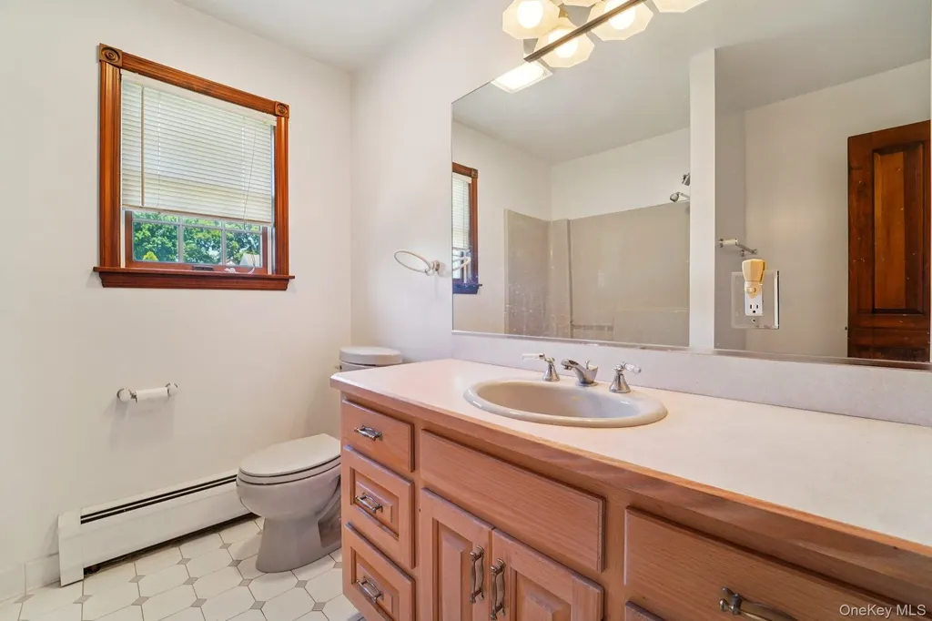 159 Martin Place Pearl River NY 10965
