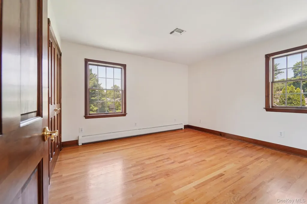159 Martin Place Pearl River NY 10965
