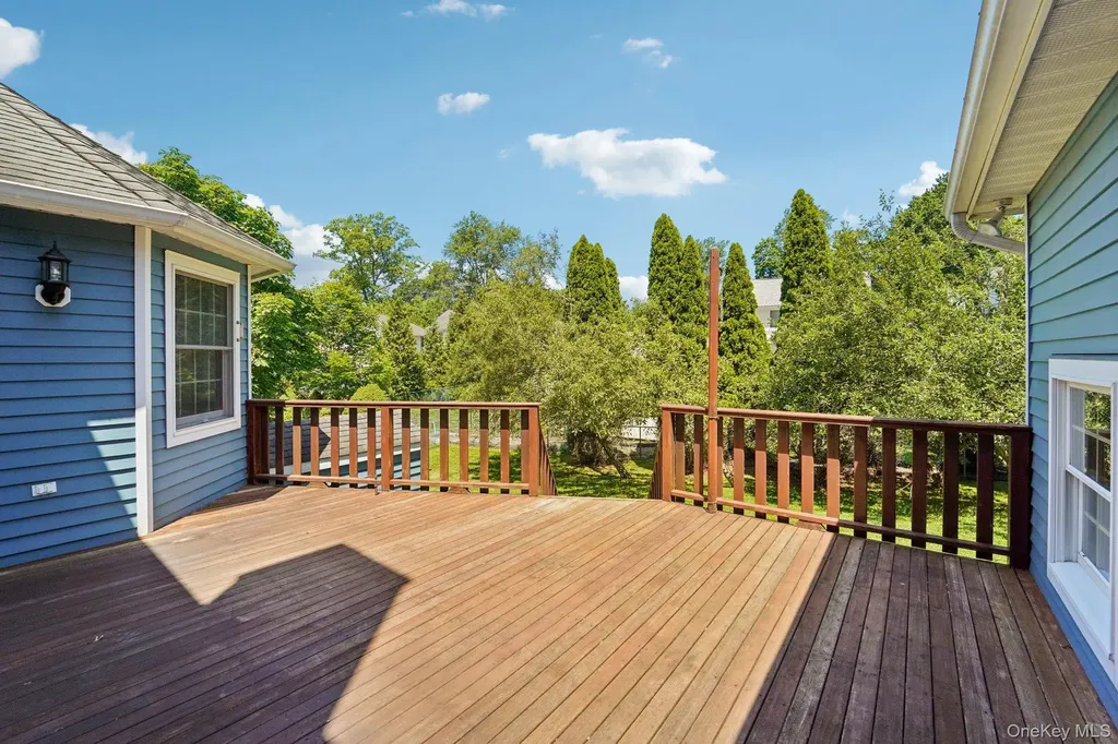159 Martin Place Pearl River NY 10965