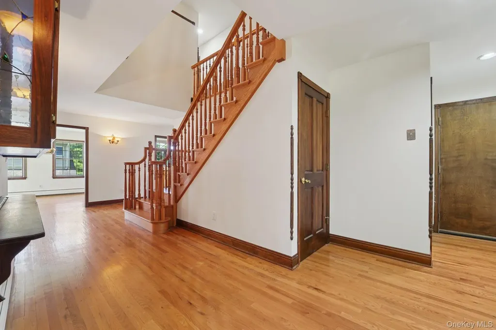 159 Martin Place Pearl River NY 10965