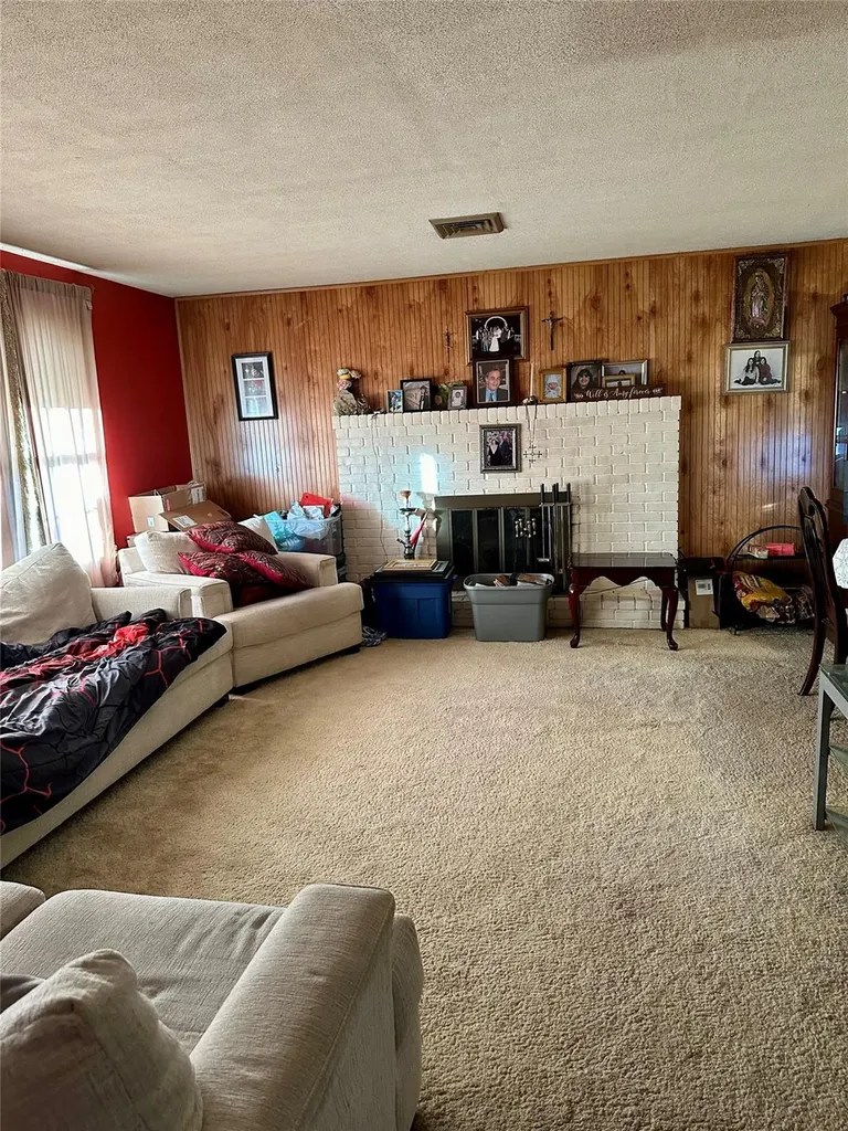 12 Roe Drive Hyde Park NY 12538