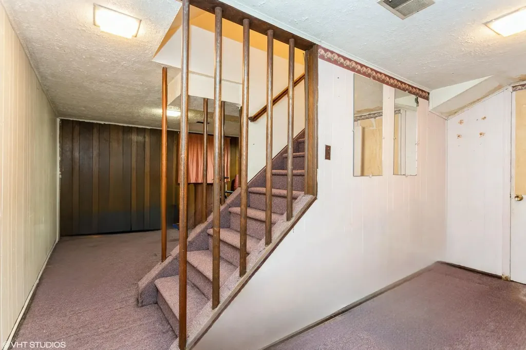 15 Sharon Drive Spring Valley NY 10977