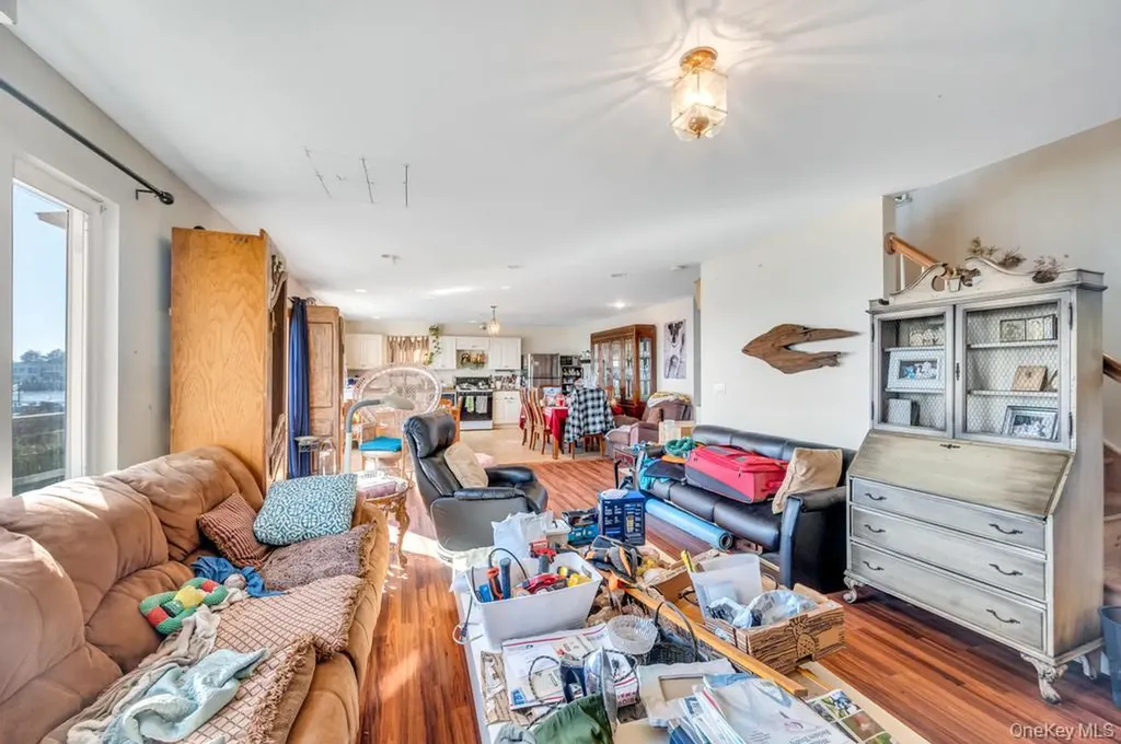 3142 Shore Road Bellmore NY 11710