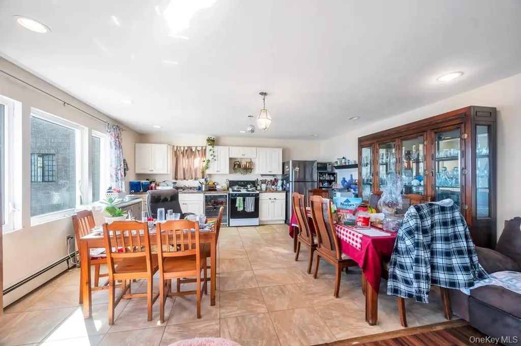 3142 Shore Road Bellmore NY 11710