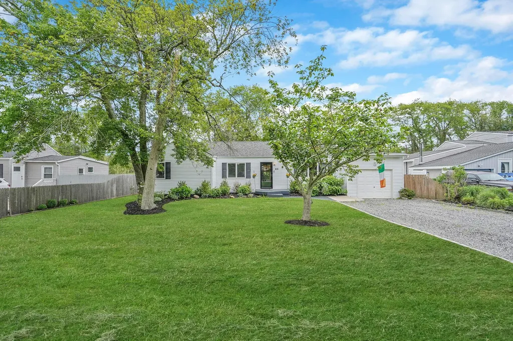 215 Lyman Road East Patchogue NY 11772