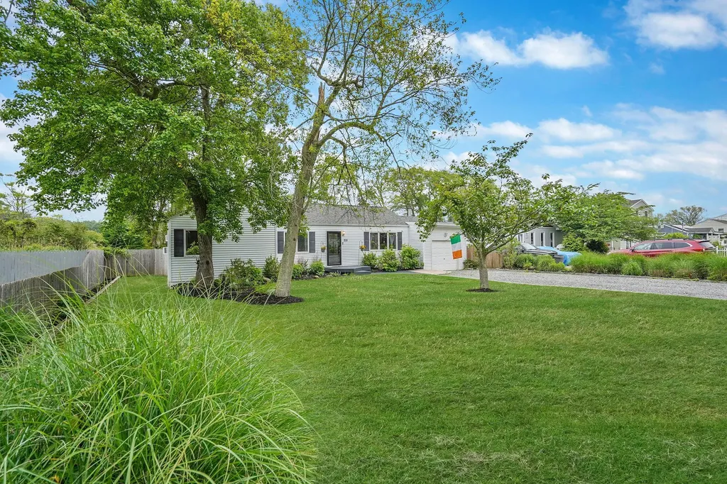 215 Lyman Road East Patchogue NY 11772
