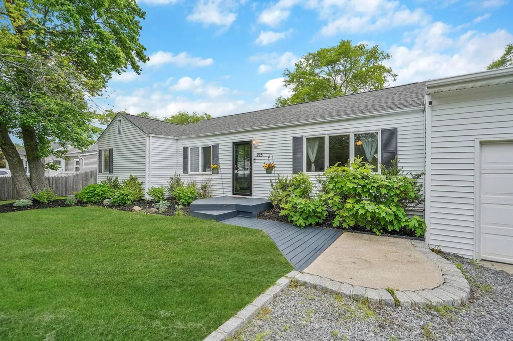 215 Lyman Road East Patchogue NY 11772
