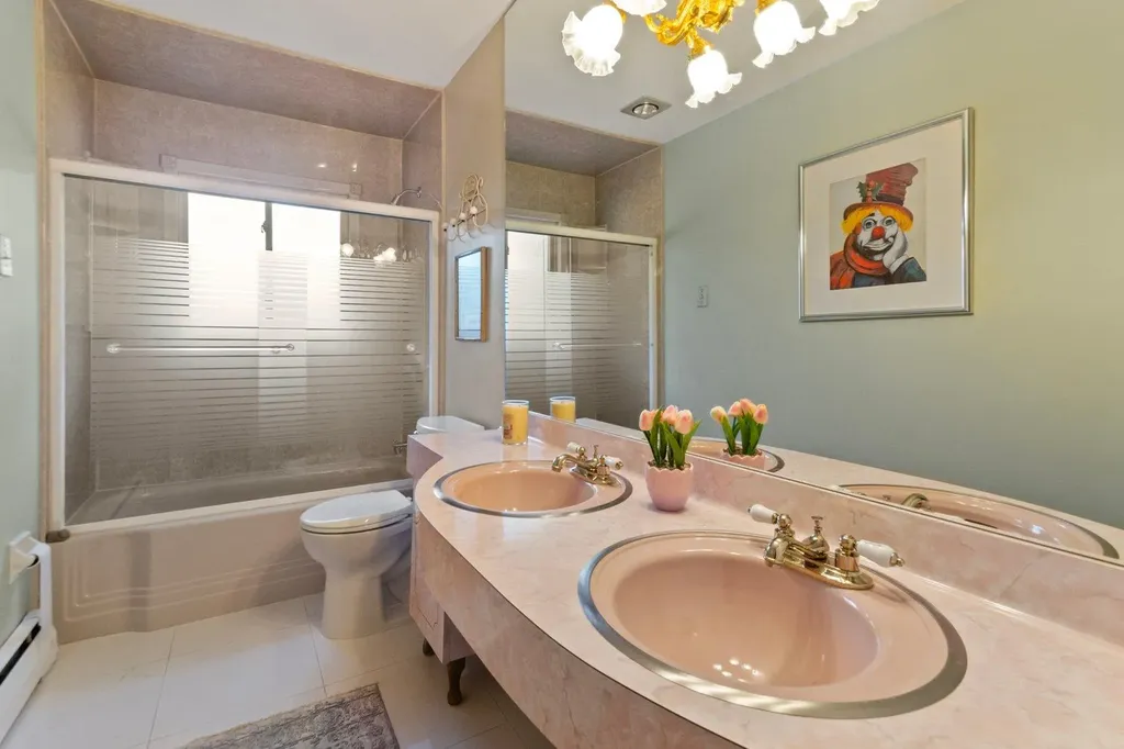 21 Pebble Place Commack NY 11725