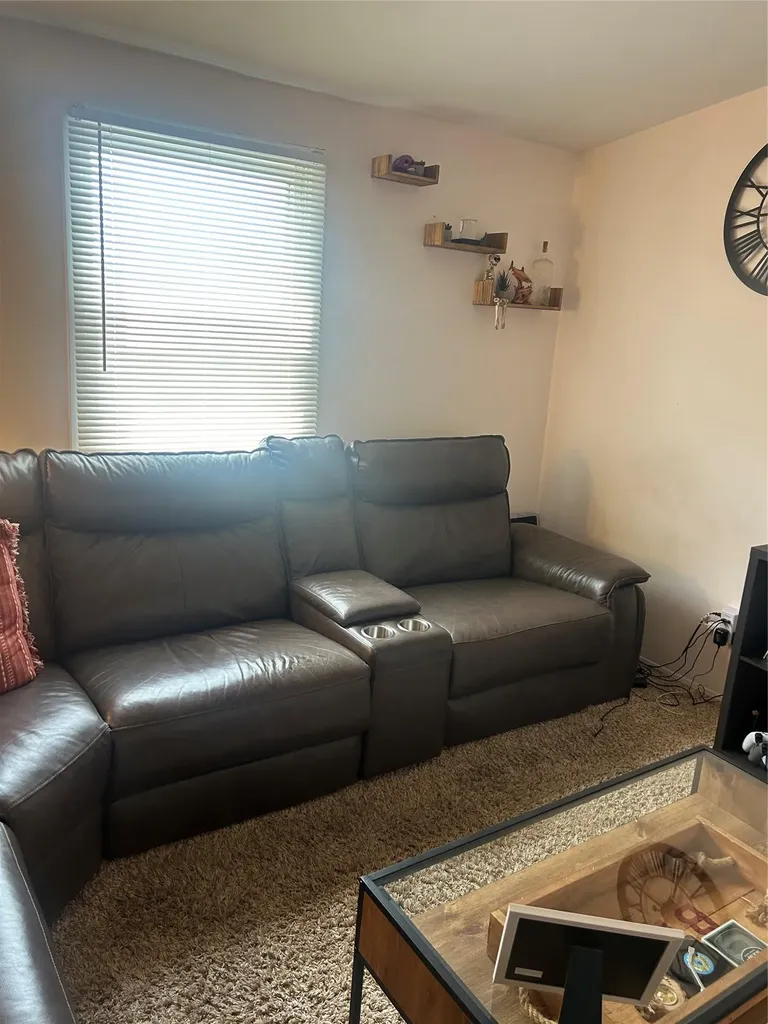 32 Halycon Road Lindenhurst NY 11757