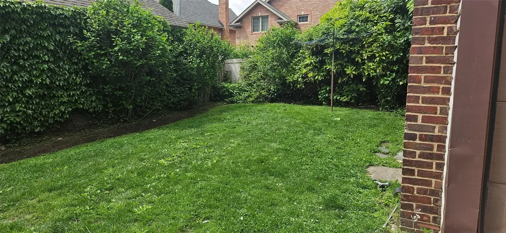 16023 28th Avenue Flushing NY 11358