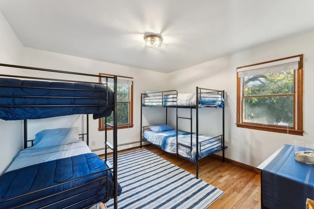 20 Magee Drive Southampton NY 11968