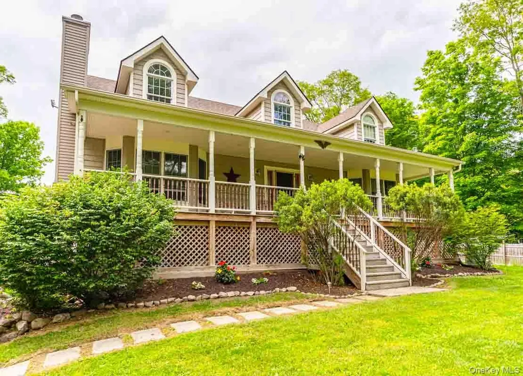 135 Browns Road Walden NY 12586