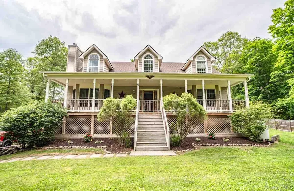 135 Browns Road Walden NY 12586