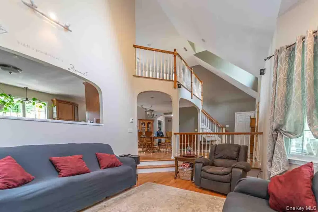 135 Browns Road Walden NY 12586