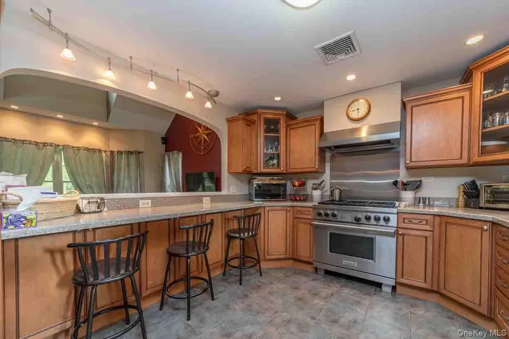 135 Browns Road Walden NY 12586