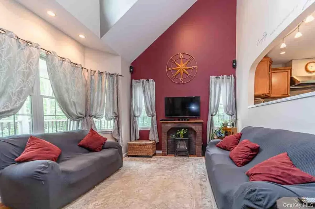 135 Browns Road Walden NY 12586