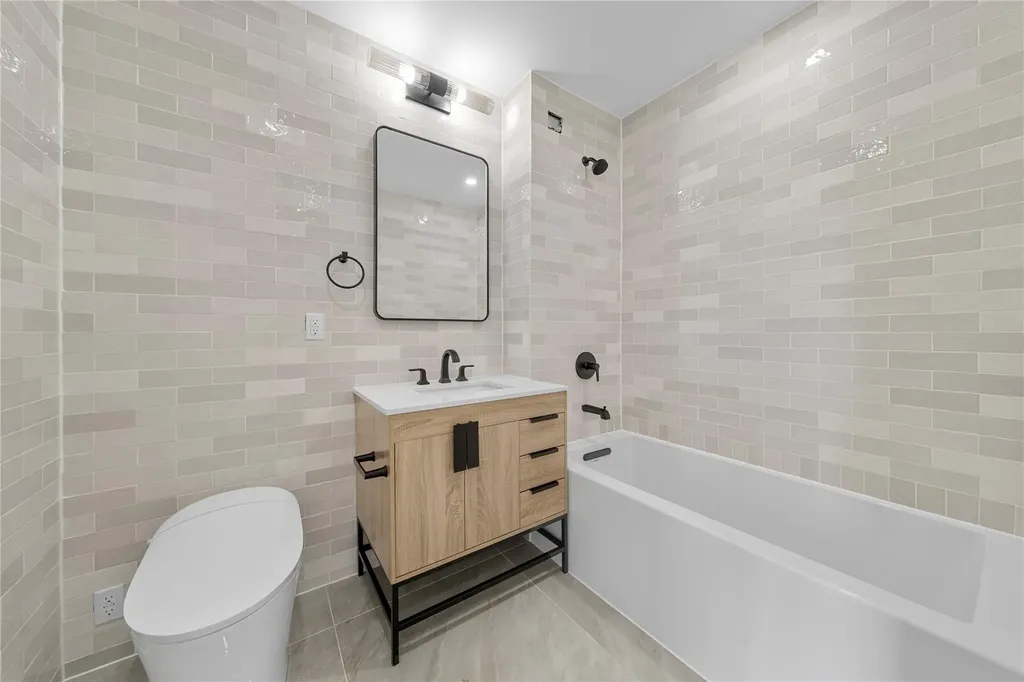 312 Fenimore Street Brooklyn NY 11225