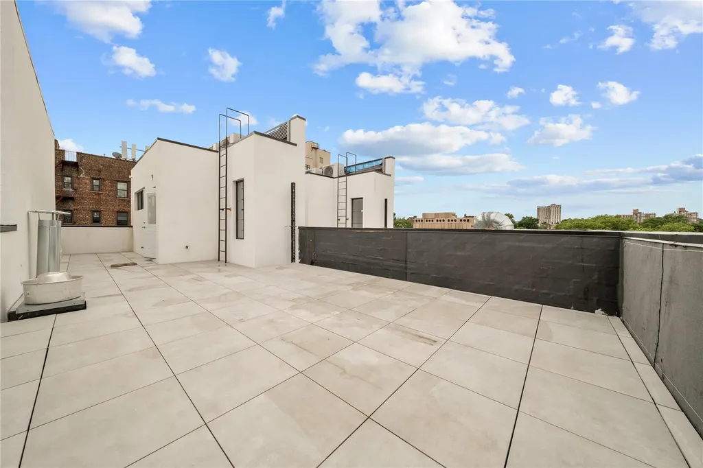 312 Fenimore Street Brooklyn NY 11225
