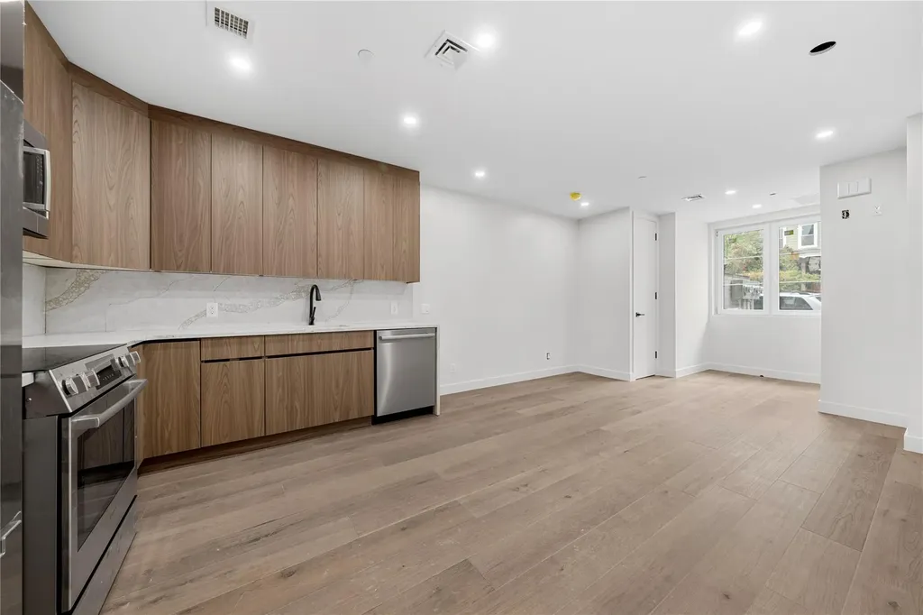 312 Fenimore Street Brooklyn NY 11225