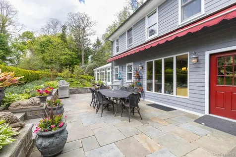 4 Horse Hollow Road Locust Valley NY 11560