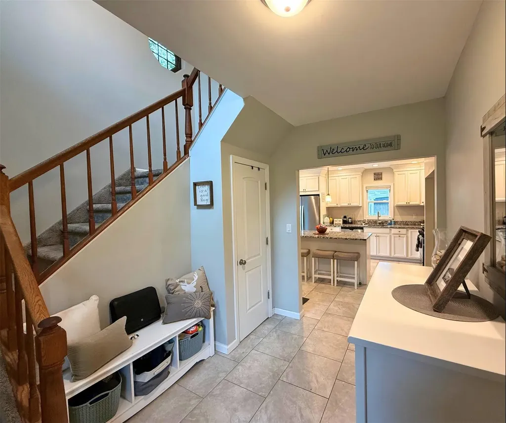 1 Roberta Street East Patchogue NY 11772