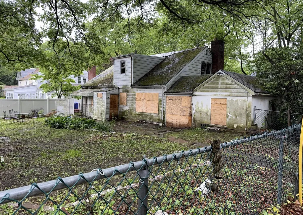 64 Marion Avenue Mount Vernon NY 10552