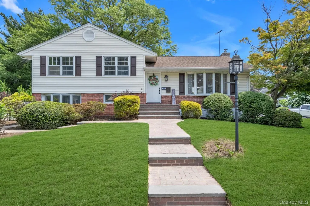 66 Humphrey Drive Syosset NY 11791