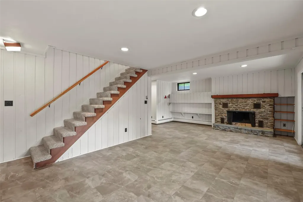 1122 Lake View Road Copake NY 12516