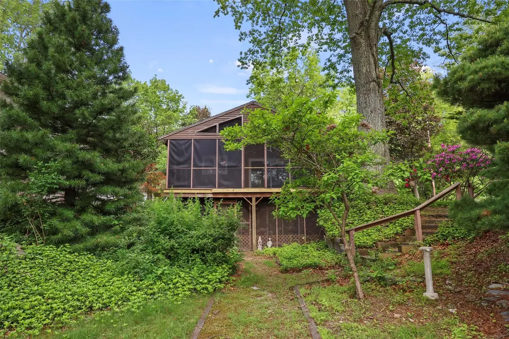 1122 Lake View Road Copake NY 12516