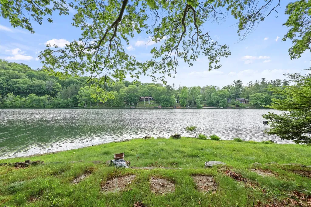 1122 Lake View Road Copake NY 12516