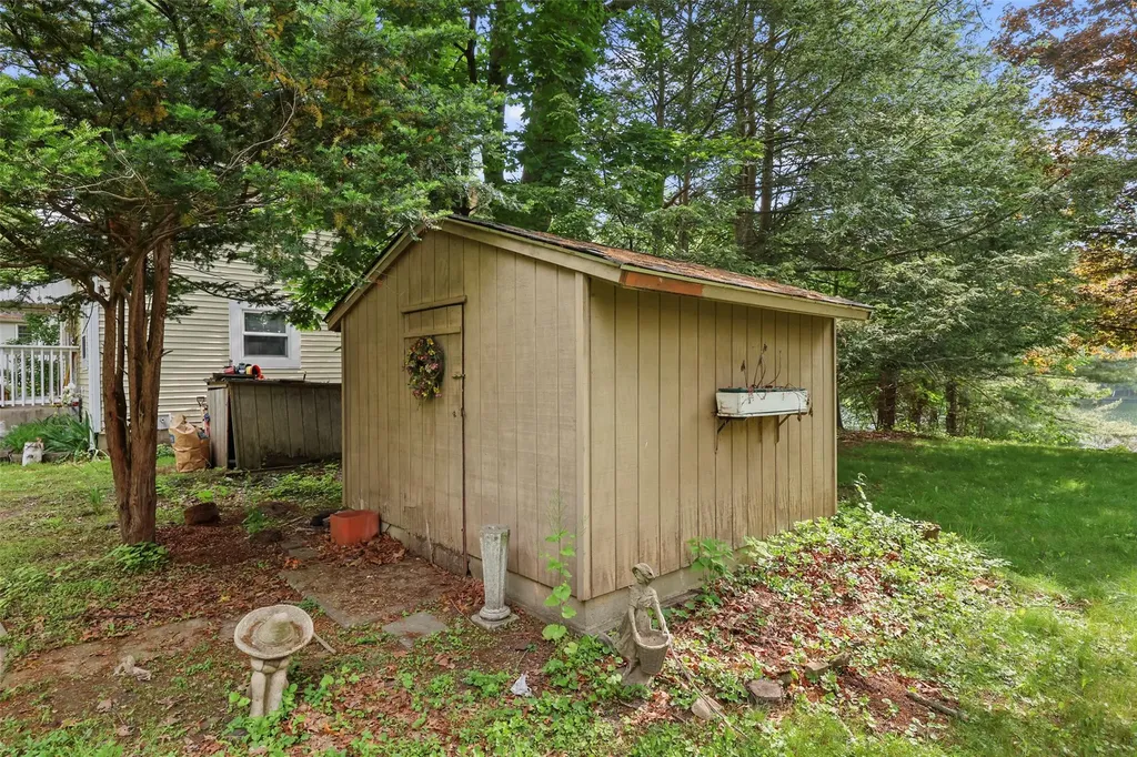 1122 Lake View Road Copake NY 12516