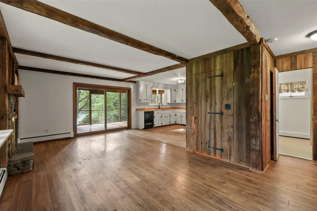 1122 Lake View Road Copake NY 12516