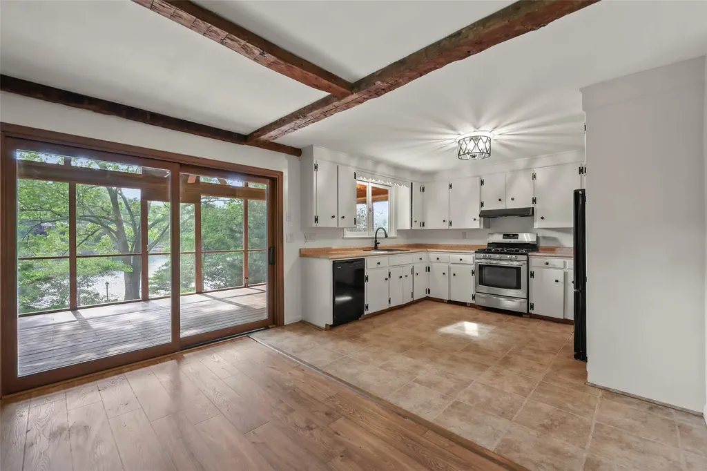 1122 Lake View Road Copake NY 12516