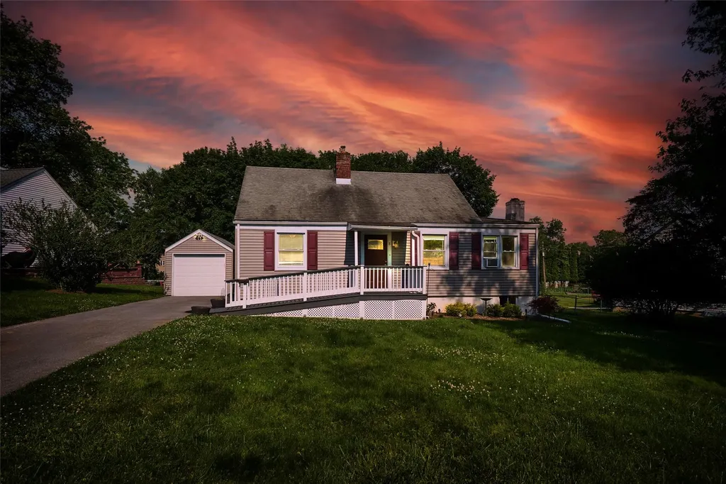 8 Spratt Avenue Poughkeepsie NY 12603
