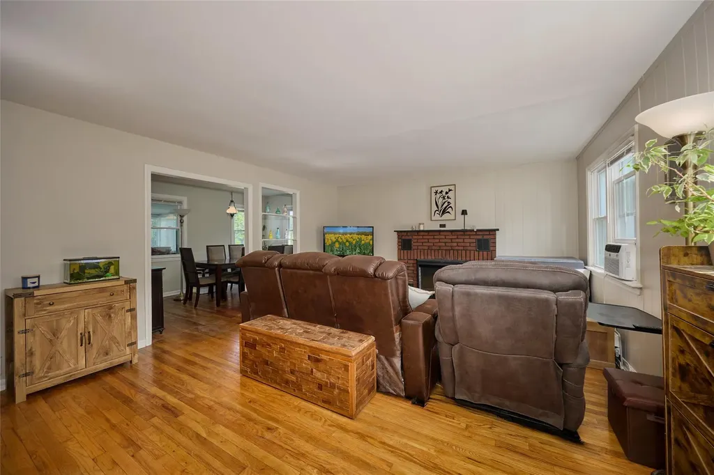 8 Spratt Avenue Poughkeepsie NY 12603