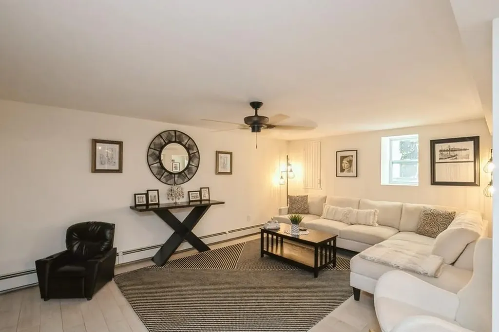 18 Robin Lane Kings Park NY 11754