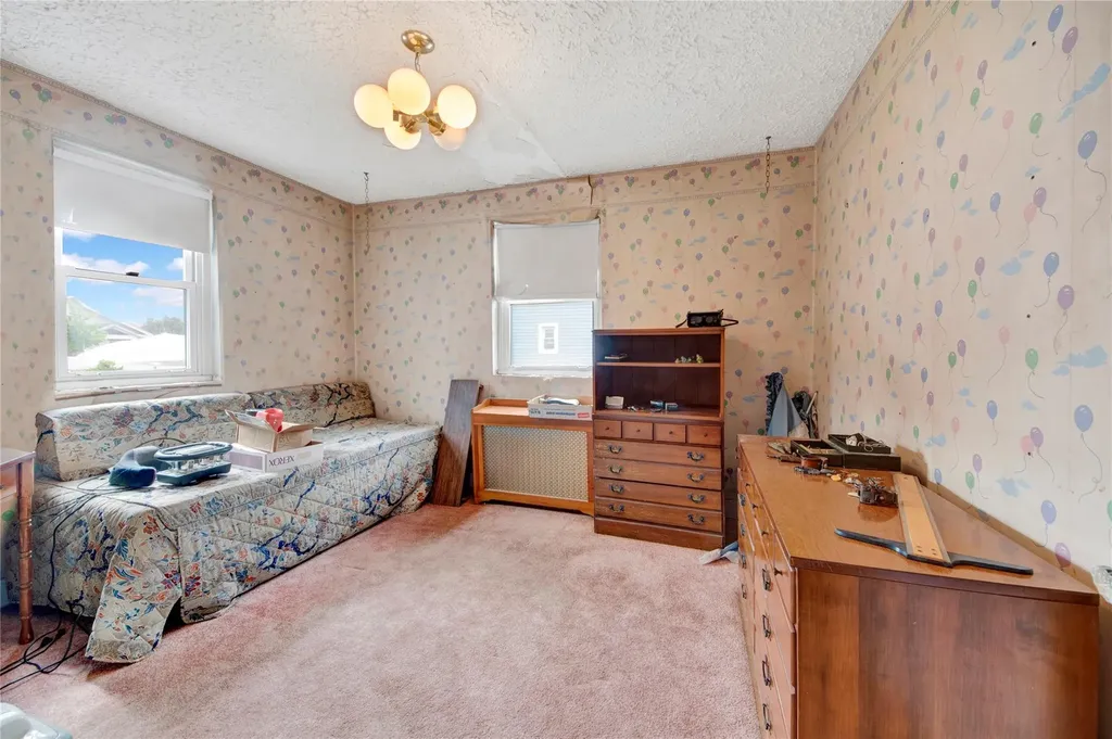 23 Lenox Place Freeport NY 11520