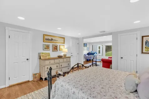 279 Hillcrest Lane Upper Brookville NY 11771