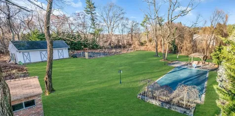 279 Hillcrest Lane Upper Brookville NY 11771