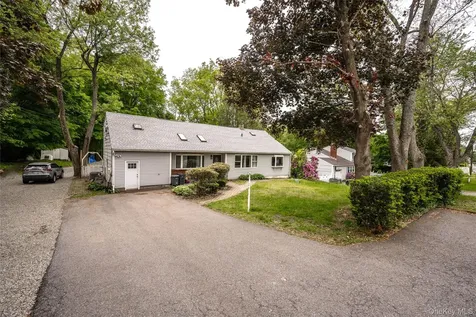 929 Fox Meadow Road Yorktown Heights NY 10598