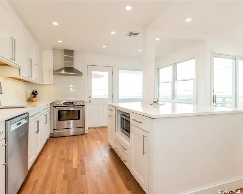 381 Lido Boulevard Lido Beach NY 11561