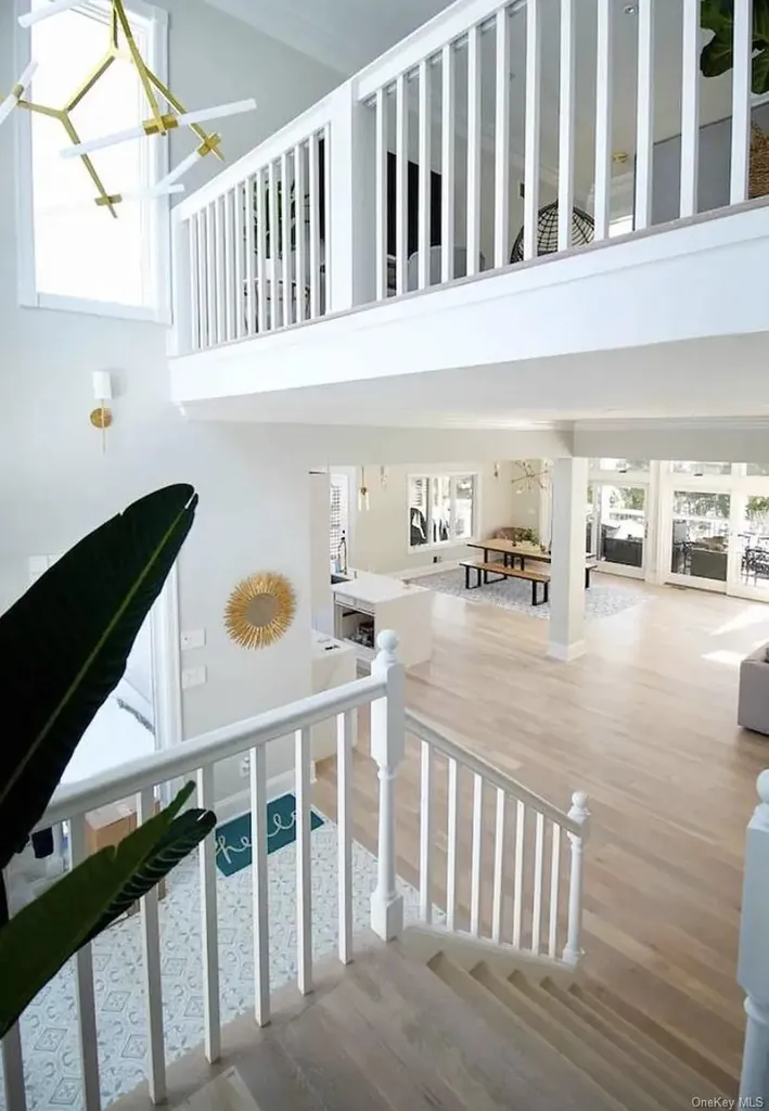 4 Douglas Court Hampton Bays NY 11946