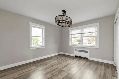 2492 Lefferts Place Bellmore NY 11710